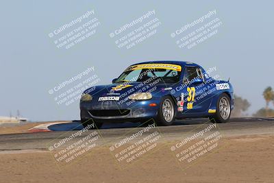 media/Oct-15-2023-CalClub SCCA (Sun) [[64237f672e]]/Group 4/Qualifying/